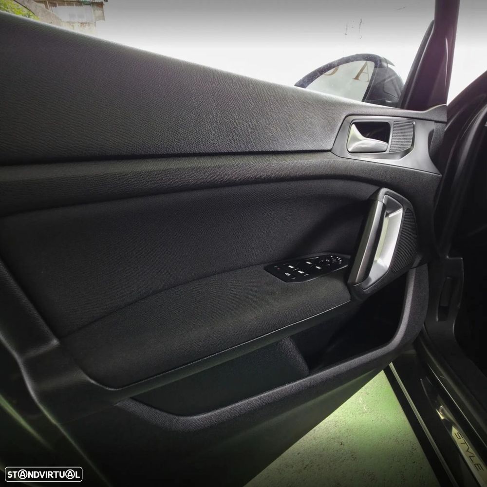 Peugeot 308 SW 1.5 BlueHDi Active Pack - 27