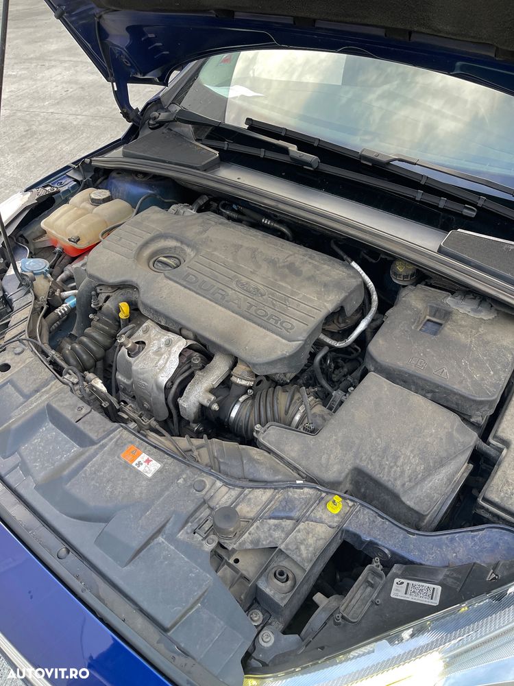 Ford Focus 1.5 TDCi Powershift Titanium - 10