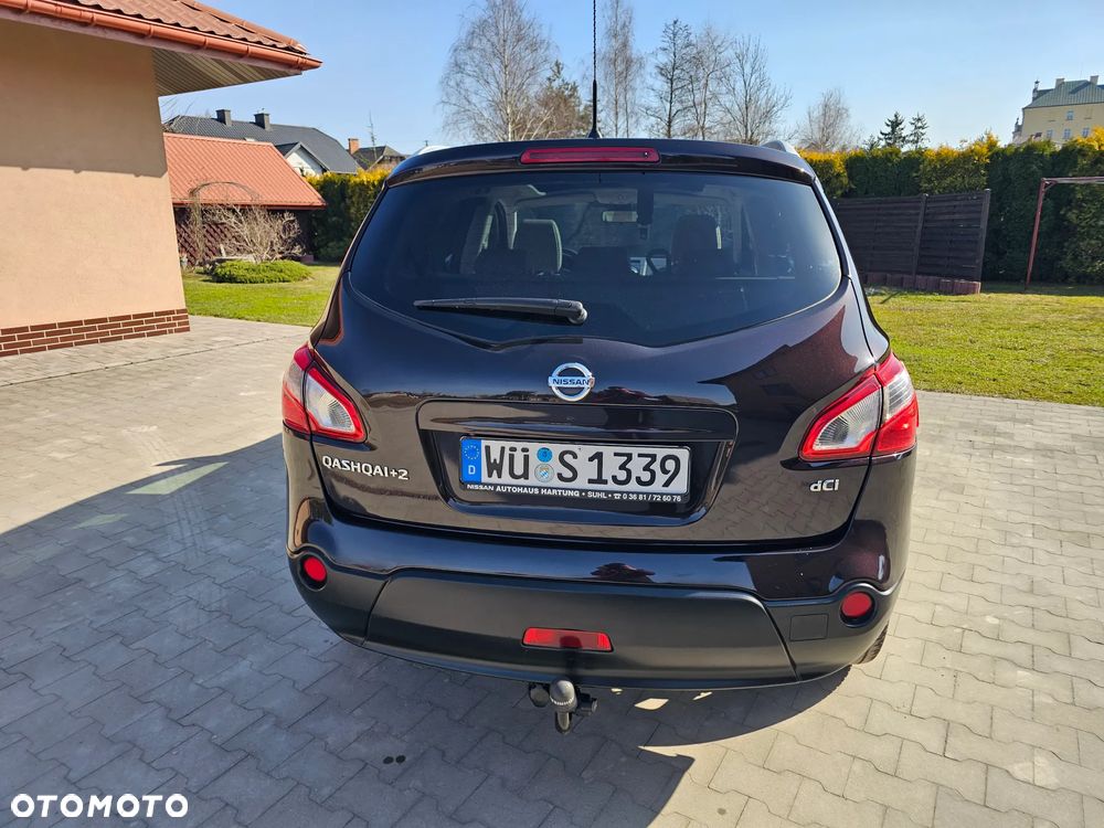 Nissan Qashqai+2 - 11