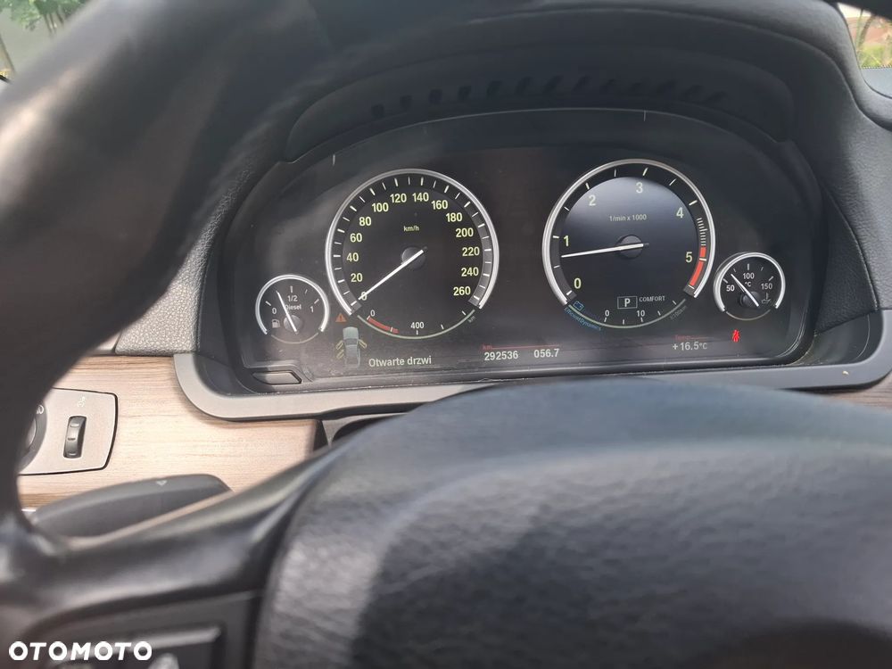 BMW Seria 7 730d Blue Performance - 12