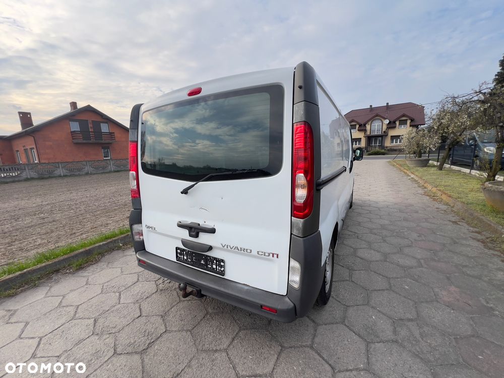 Opel Vivaro - 16