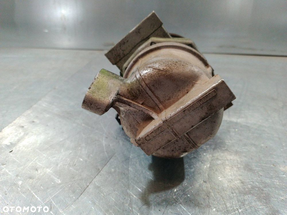 POMPA, SPRĘŻARKA KLIMATYZACJI NISSAN NOTE 92600CJ73D 1.6 16V - 2