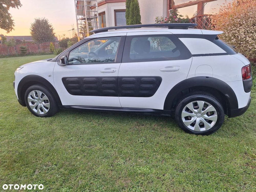 Citroën C4 Cactus - 17