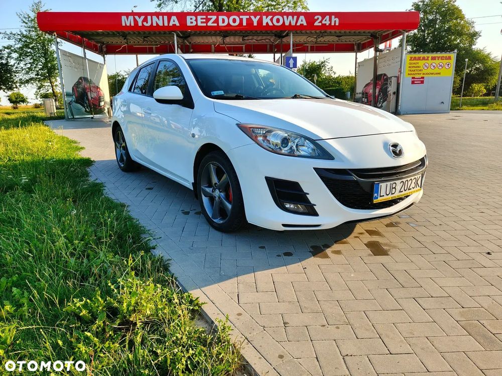 Mazda 3 1.6 Exclusive + - 1