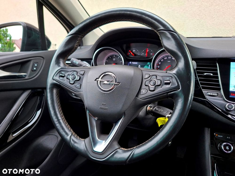 Opel Astra 1.4 Turbo Innovation - 37