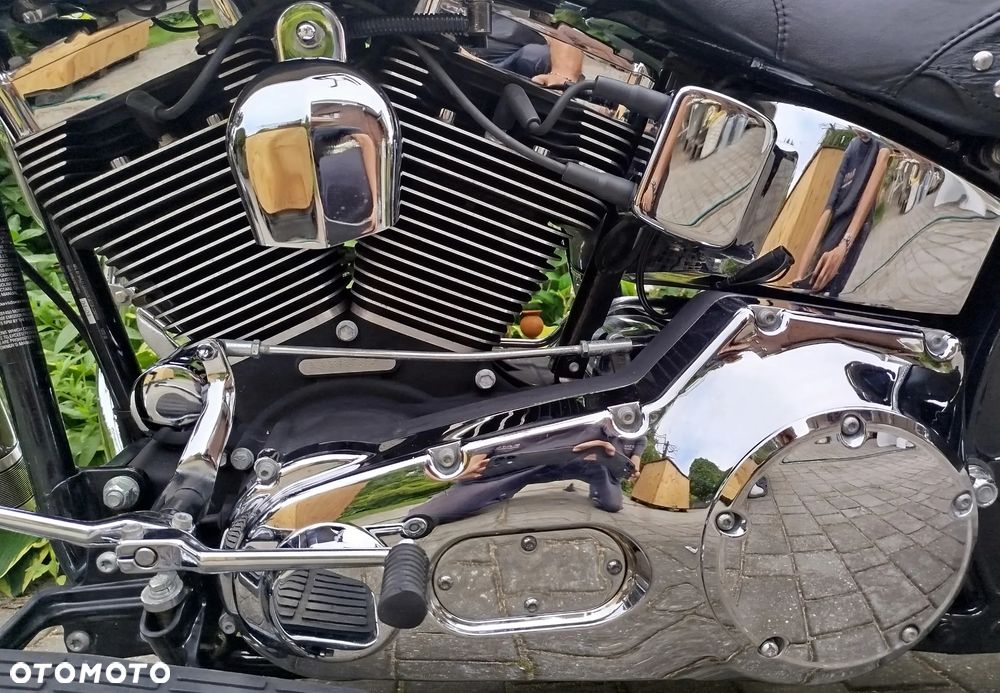 Harley-Davidson Softail Heritage Classic - 10