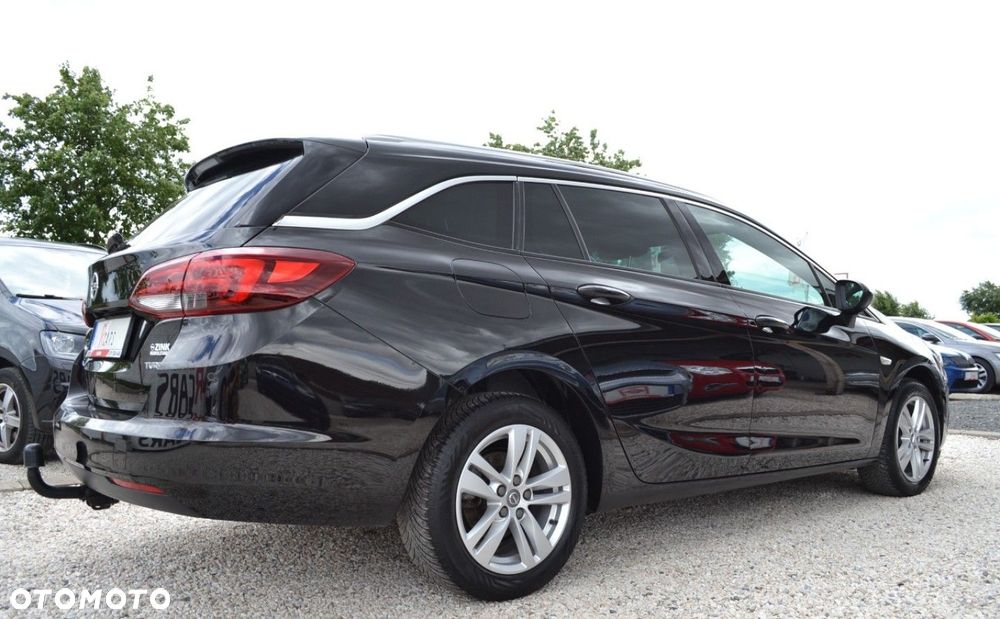 Opel Astra 1.4 Turbo Innovation - 14