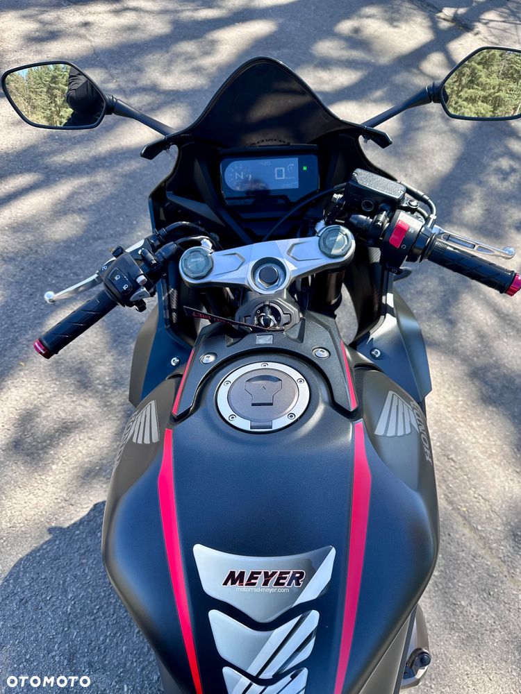 Honda CBR - 6