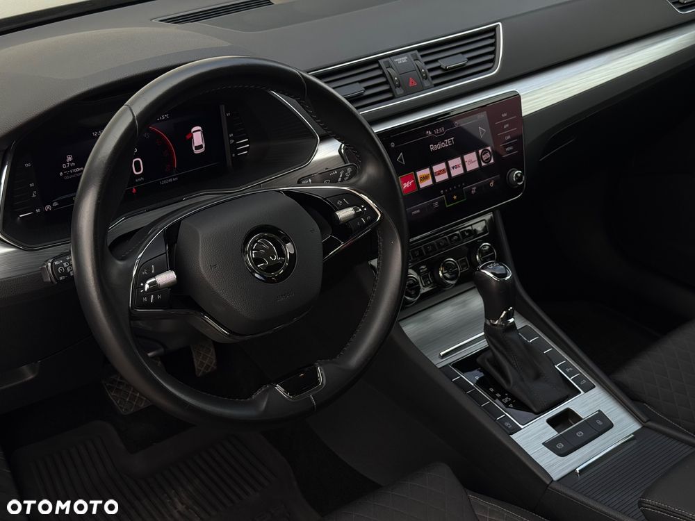 Skoda Superb 2.0 TDI SCR Ambition DSG - 15