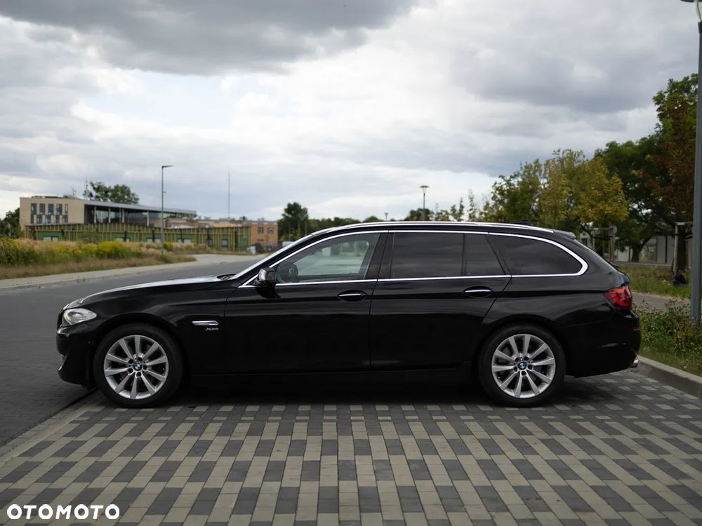 BMW Seria 5 530d xDrive - 5