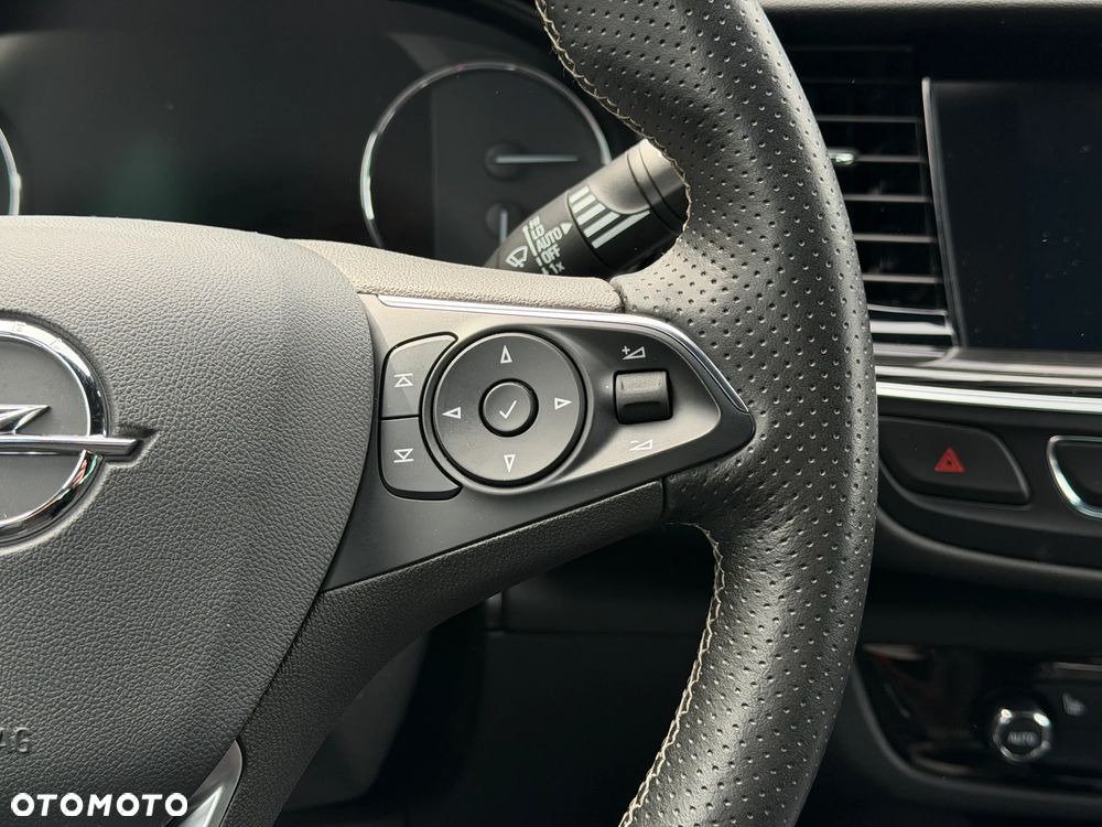 Opel Insignia 2.0 CDTI Ultimate S&S - 17