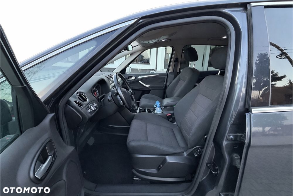 Ford S-Max - 7