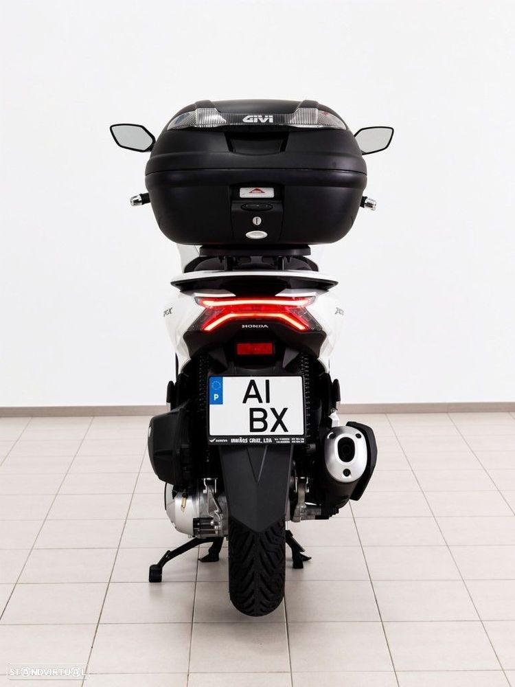 Honda PCX125 Top Case - 8