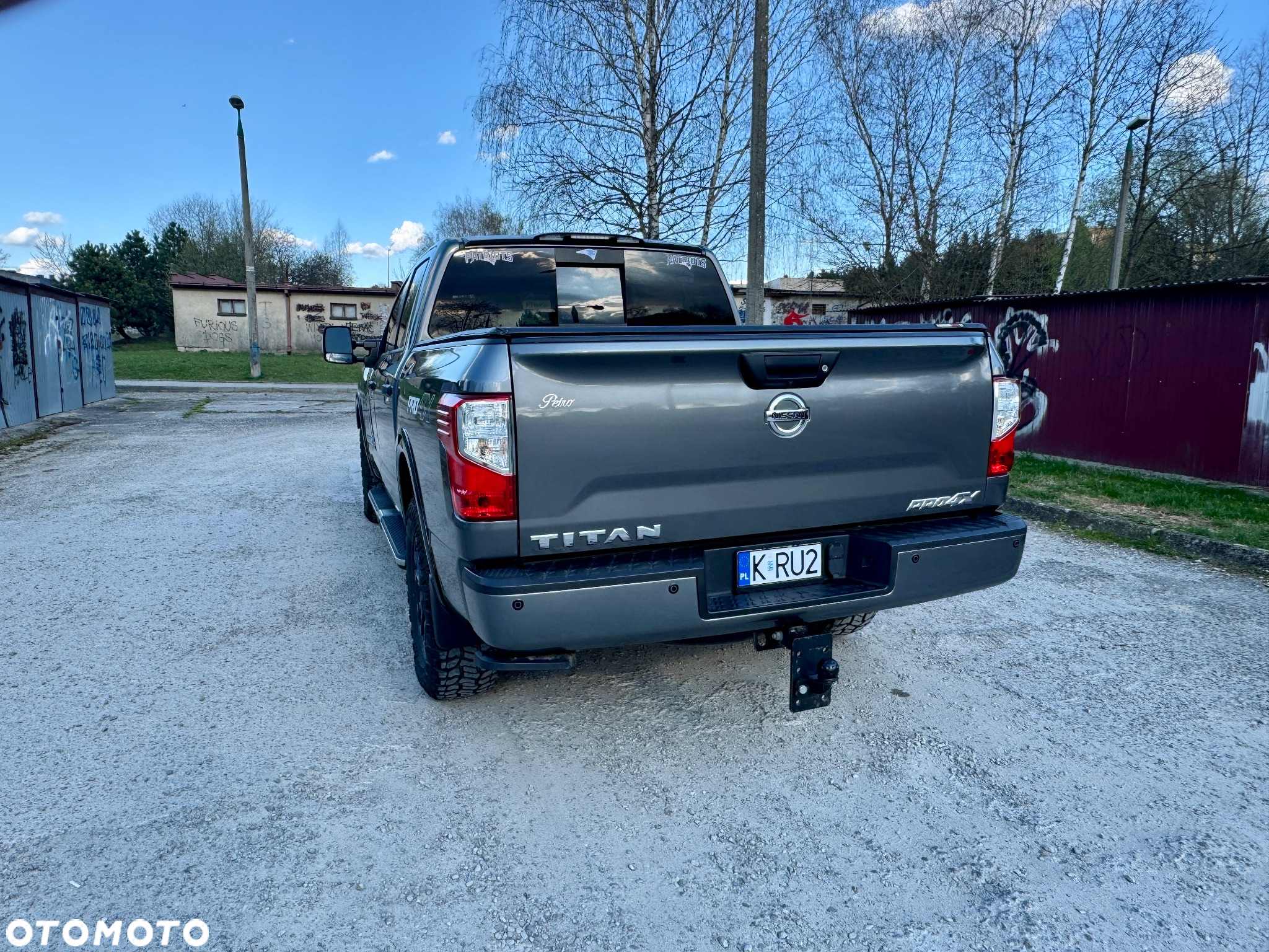 Nissan Titan - 11
