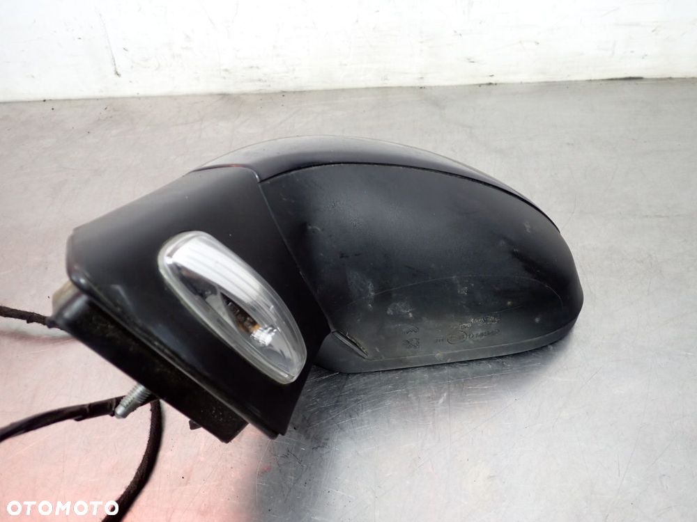 LUSTERKO LEWE ELEKTRYCZNE PEUGEOT 207 - 3