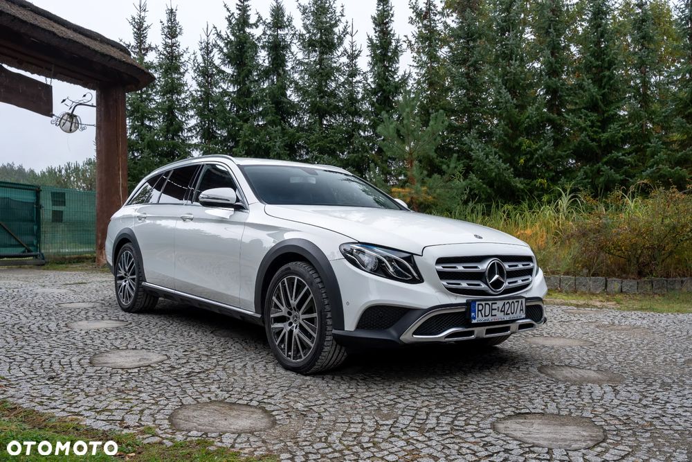 Mercedes-Benz Klasa E 220 d 4Matic 9G-TRONIC Avantgarde - 11