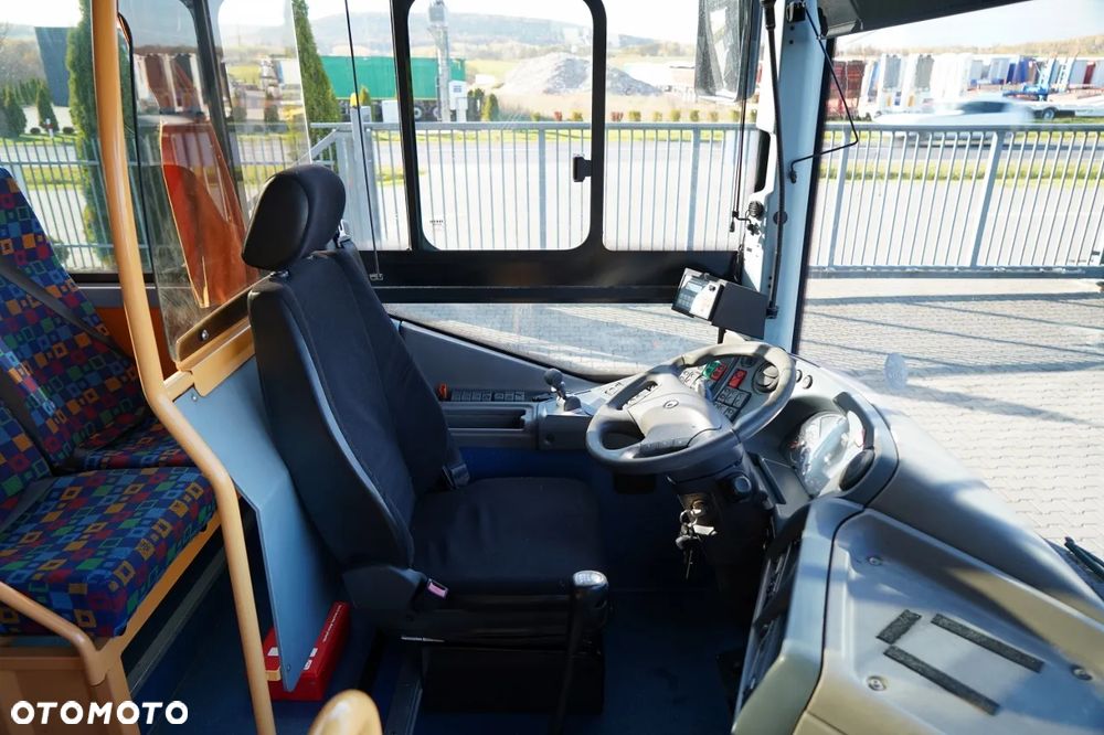 Irisbus RECREO / EURO5 / SPROWADZONY / MANUAL / - 19