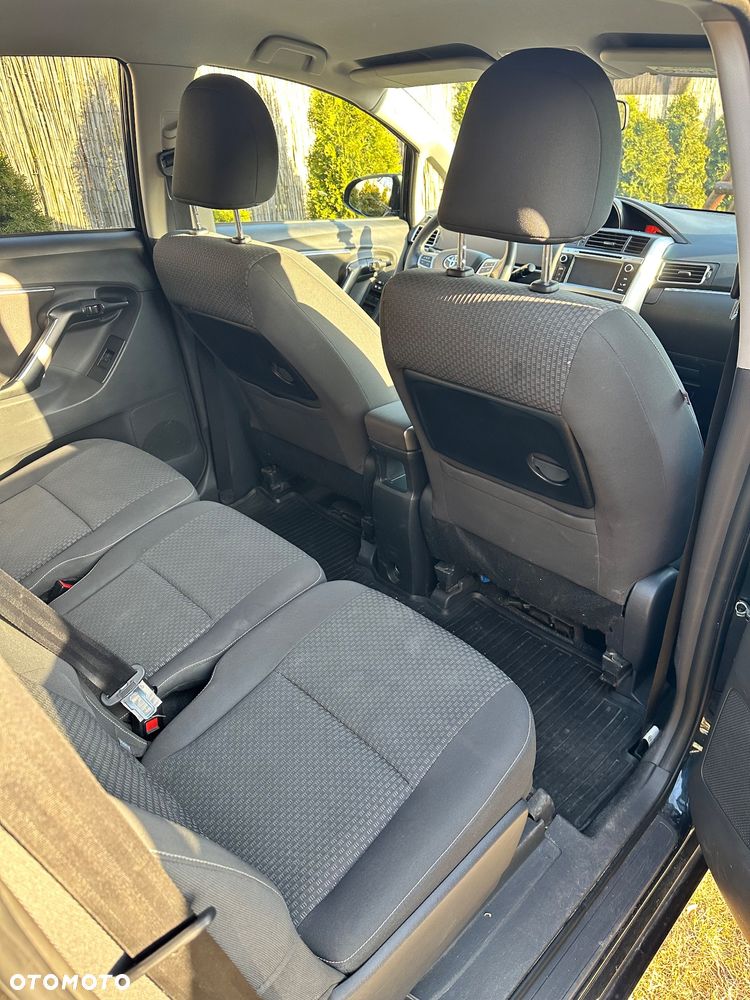 Toyota Verso 1.8 Premium EU5 - 8