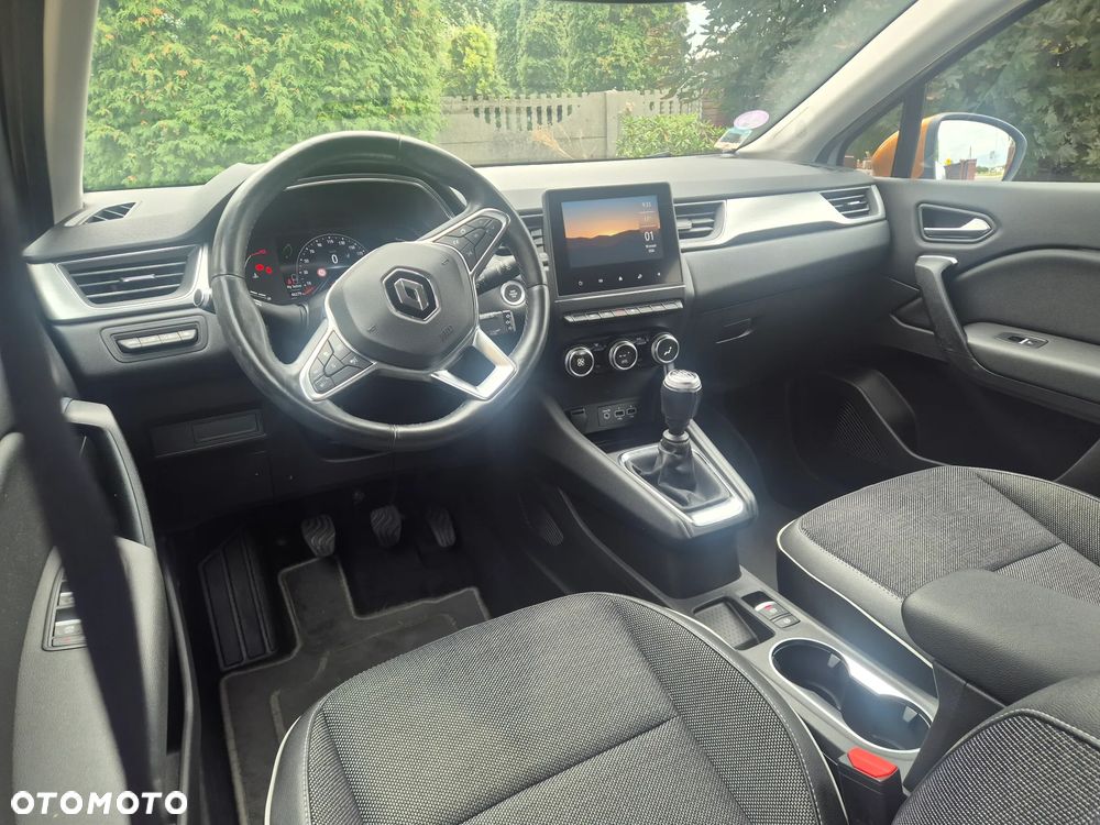 Renault Captur TCe Mild Hybrid 140 GPF TECHNO - 6