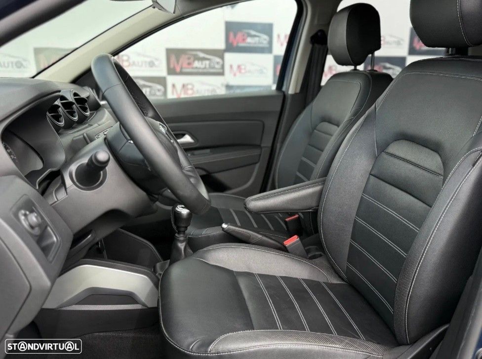 Dacia Duster 1.0 TCe Prestige - 17