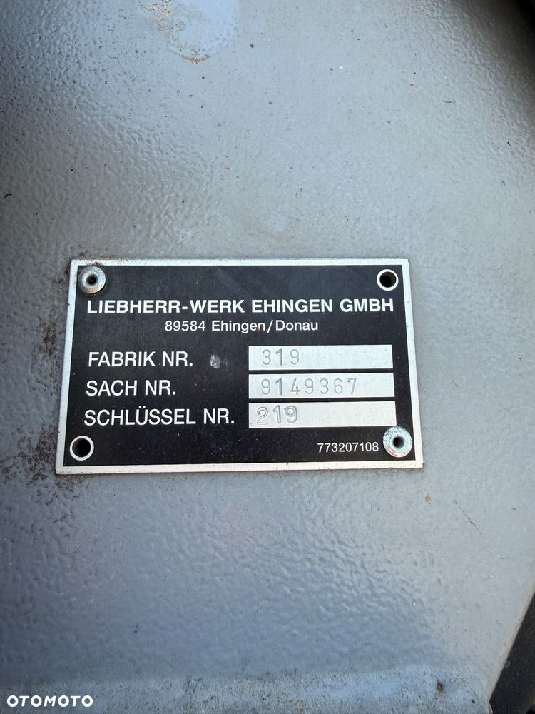 Liebherr LTM1040-2.1 - 14