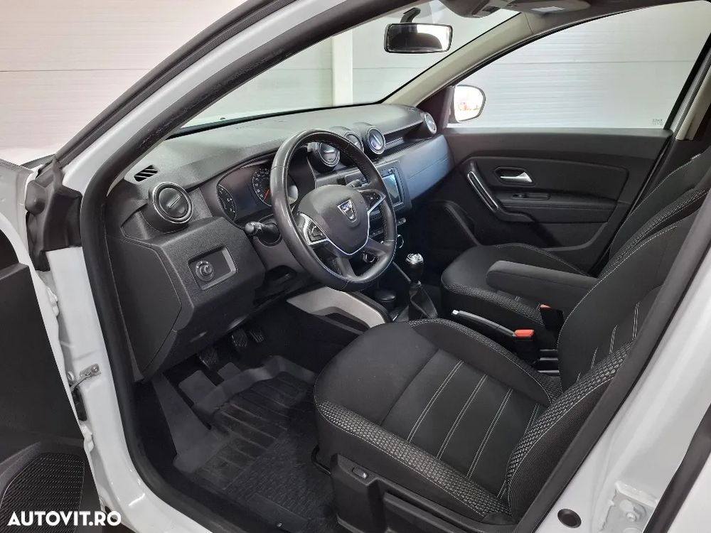 Dacia Duster 1.5 Blue dCi 4WD Prestige jante 17" - 16