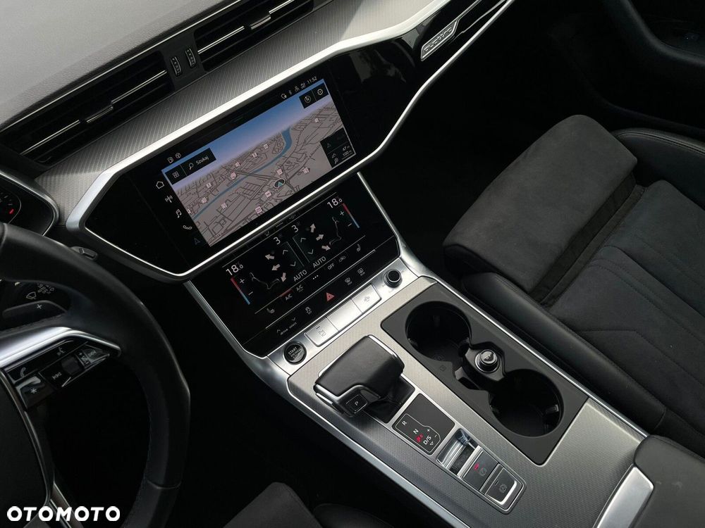 Audi A6 Avant - 32