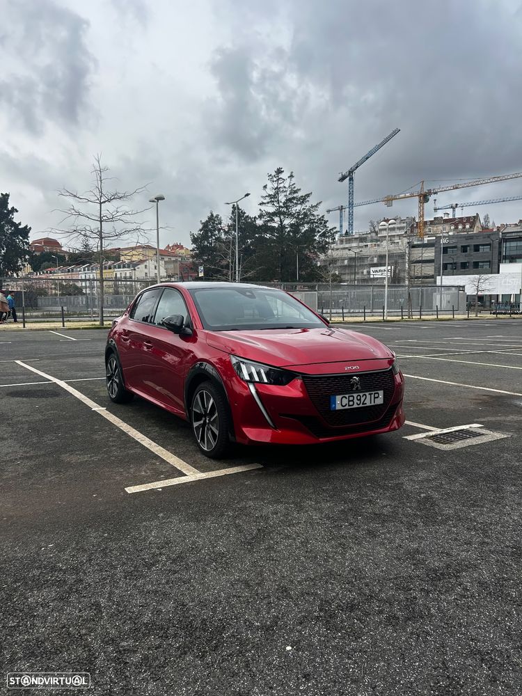 Peugeot e-208 GT Pack - 3