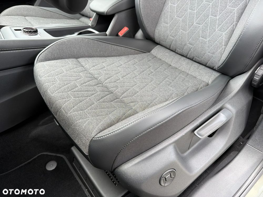 Volkswagen Tayron 1.5 eTSI mHEV Life Plus DSG - 13