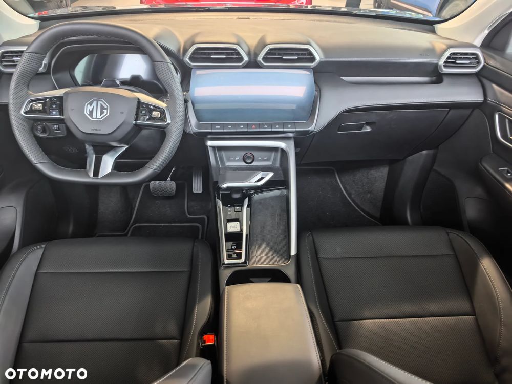MG ZS Hybrid+ - 12
