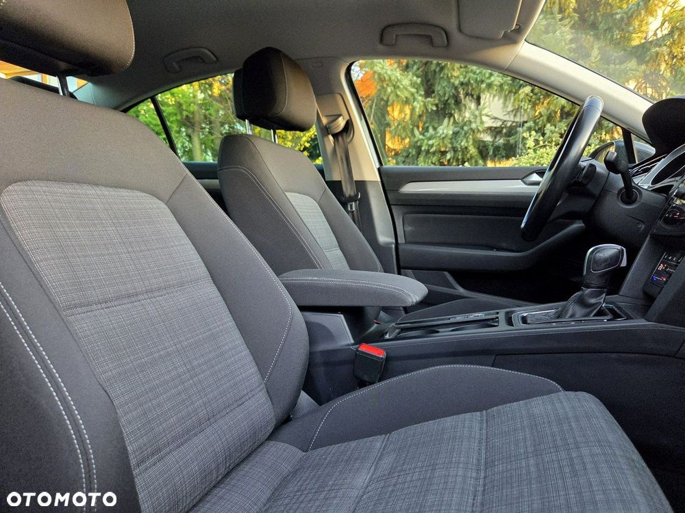 Volkswagen Passat 2.0 TDI SCR Highline DSG - 7