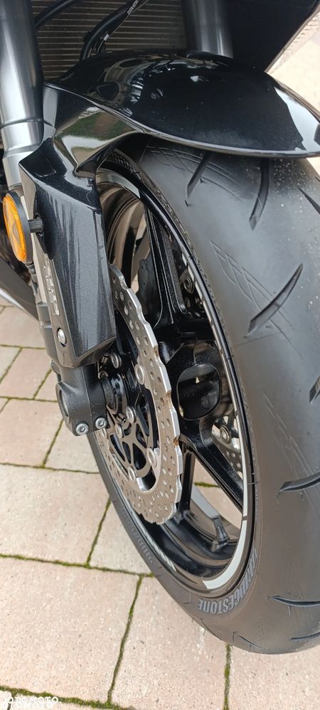 Kawasaki Ninja 1000 SX - 18