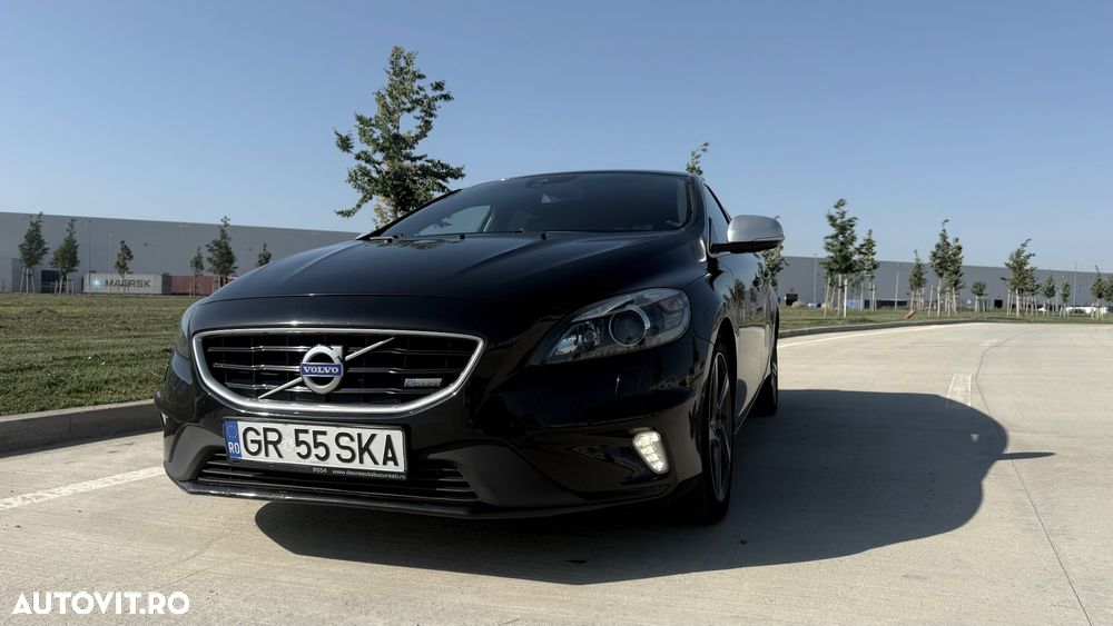 Volvo V40 D3 Aut. R-Design - 4