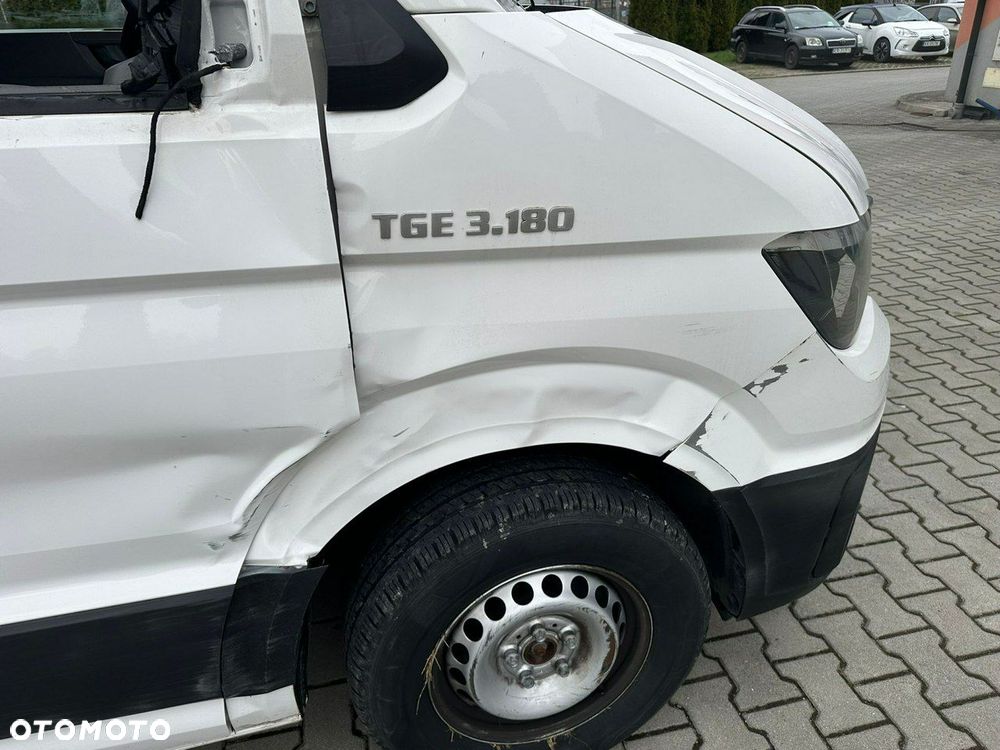 Volkswagen Crafter - 17