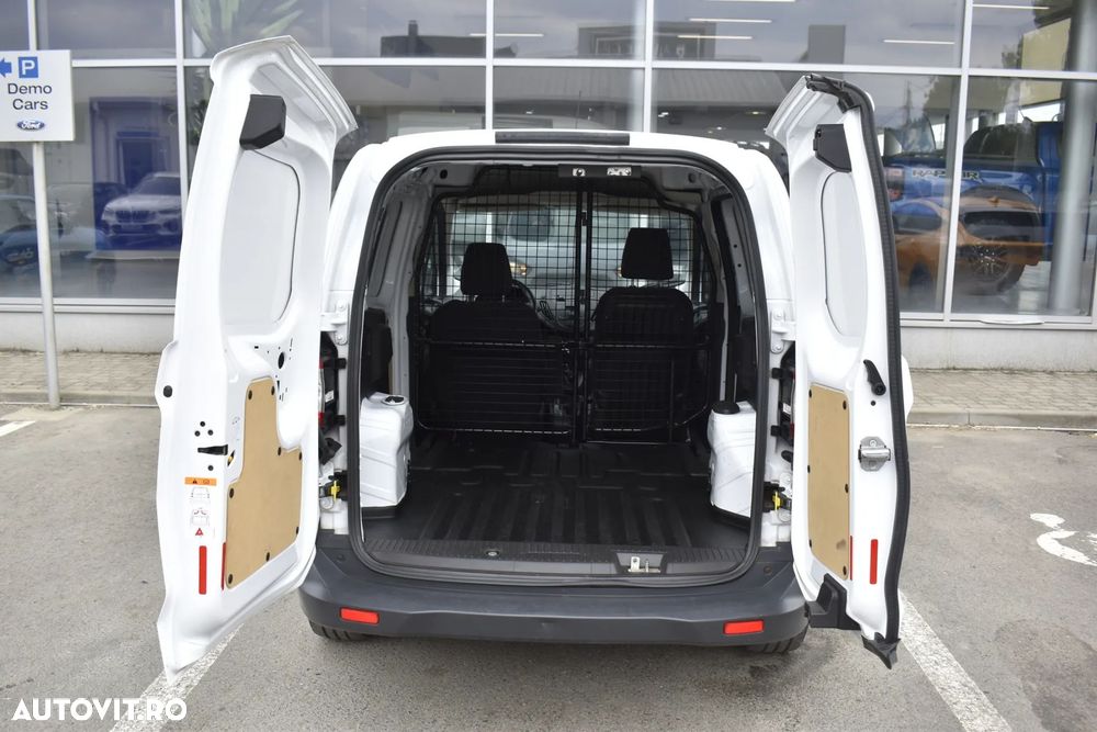 Ford Transit Courier - 7