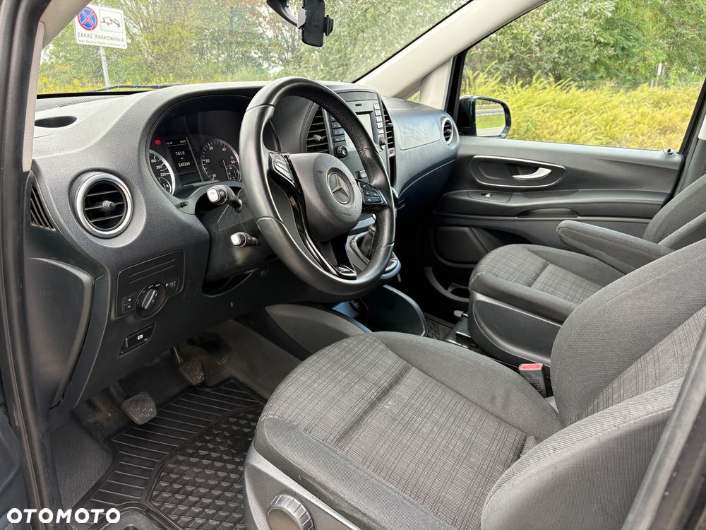 Mercedes-Benz Vito - 12