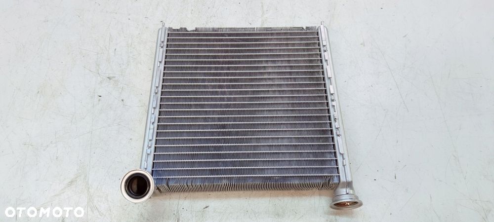 NAGRZEWNICA WYMIENNIK CIEPŁA AUDI A3 8V VOLKSWAGEN SEAT SKODA 5Q0819031 - 1