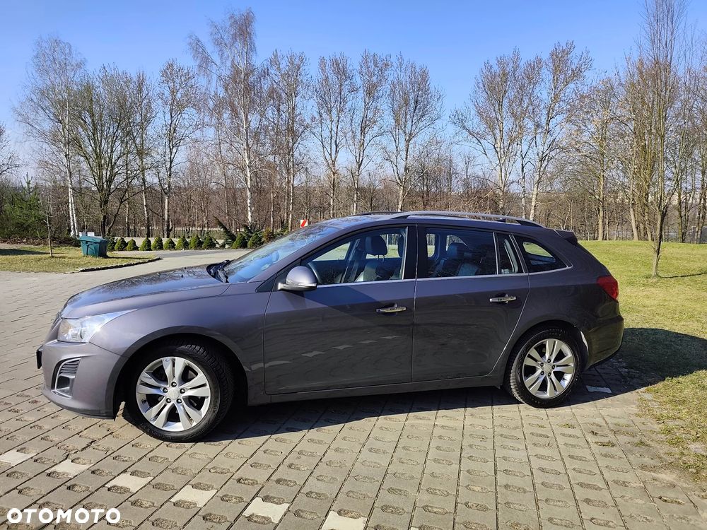 Chevrolet Cruze 2.0 D LTZ+ - 4