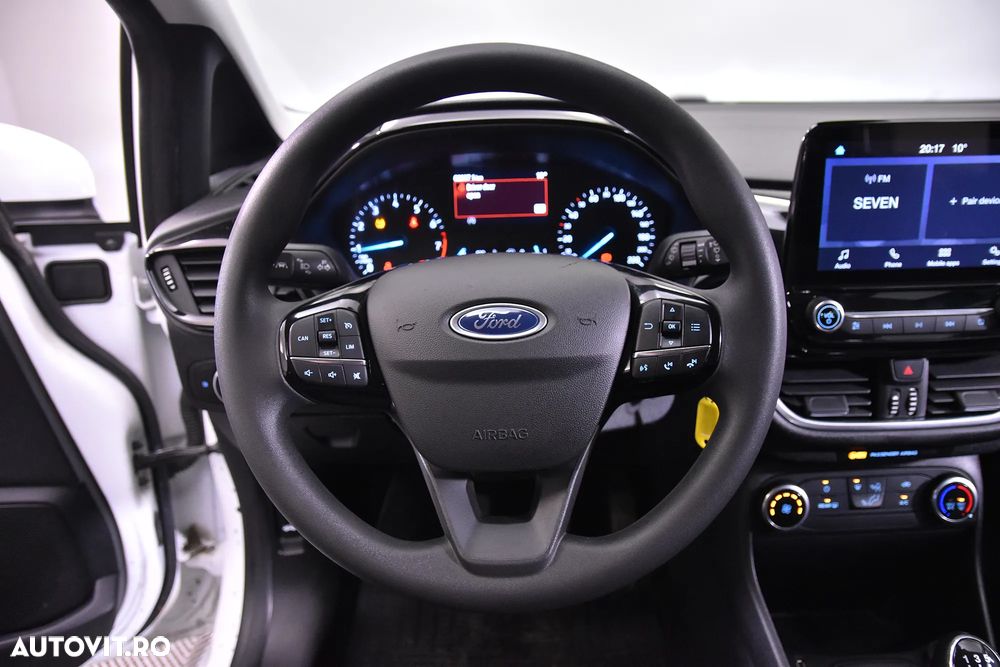 Ford Fiesta 1.1 Titanium - 16