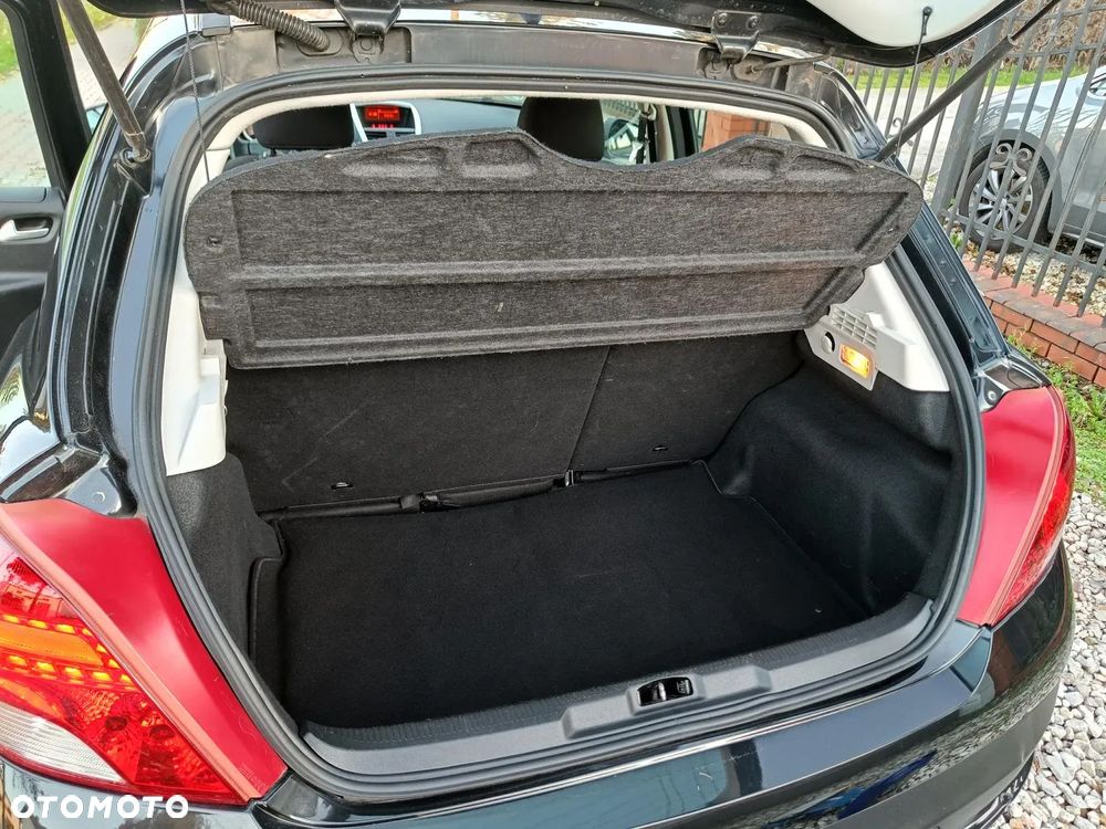 Peugeot 207 - 16