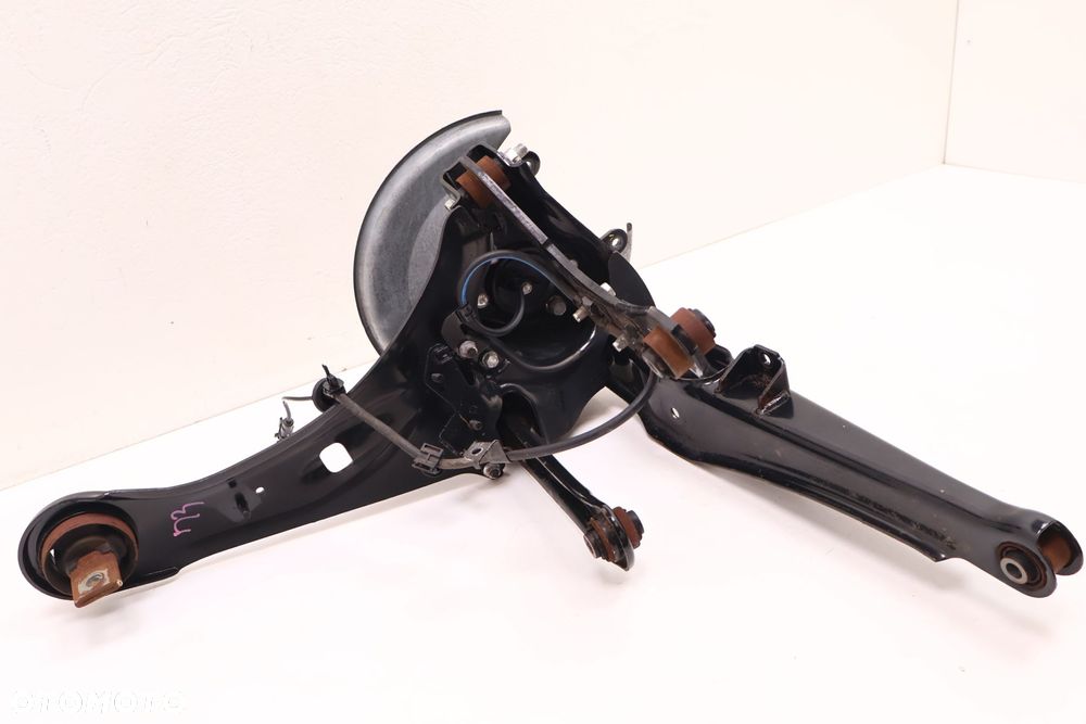 MITSUBISHI ECLIPSE CROSS 1.5T PIASTA ZWROTNICA PRAWA TYŁ - 6