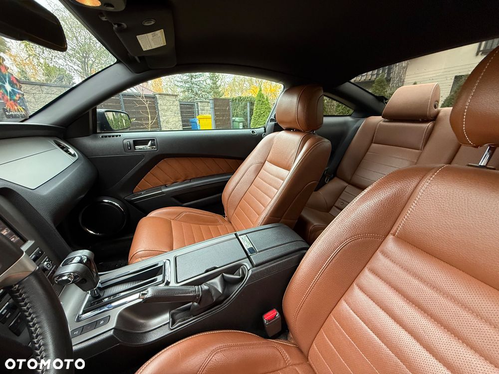 Ford Mustang 3.7 V6 Premium - 21