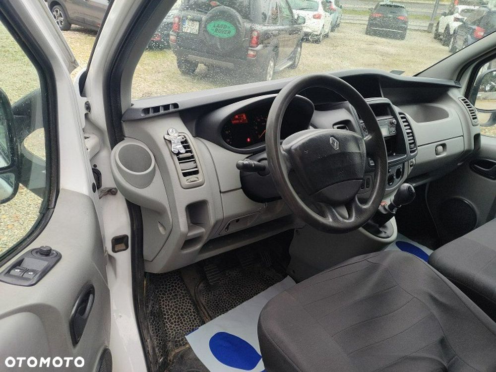 Renault Trafic - 9