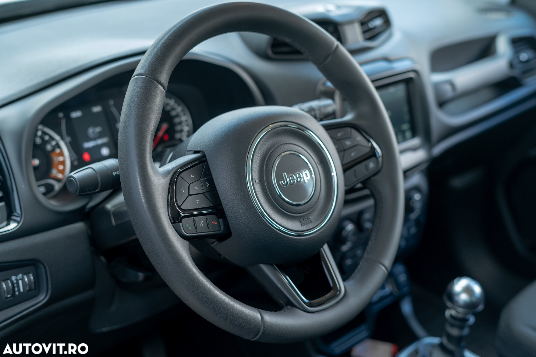 Jeep Renegade 1.0 Turbo 4x2 M6 Night Eagle - 6