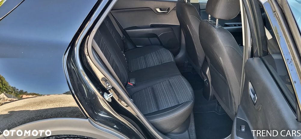 Kia Stonic 1.6 CRDi Vision - 18