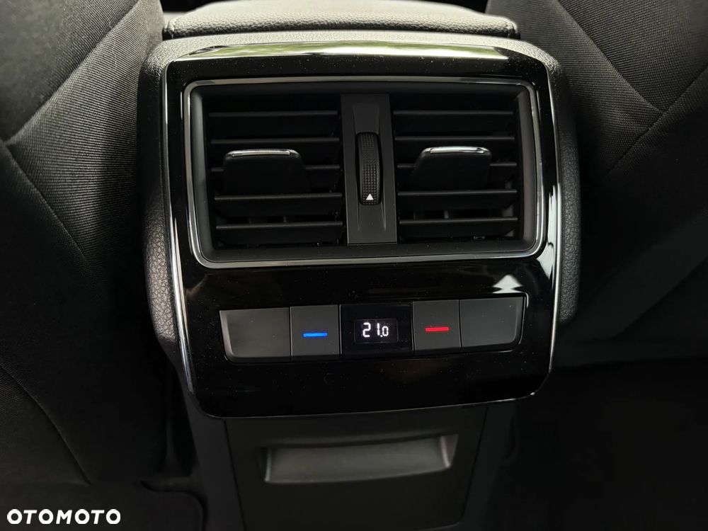 Skoda Superb - 35