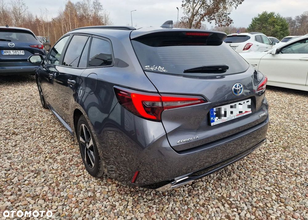 Toyota Corolla 1.8 Business Edition - 11