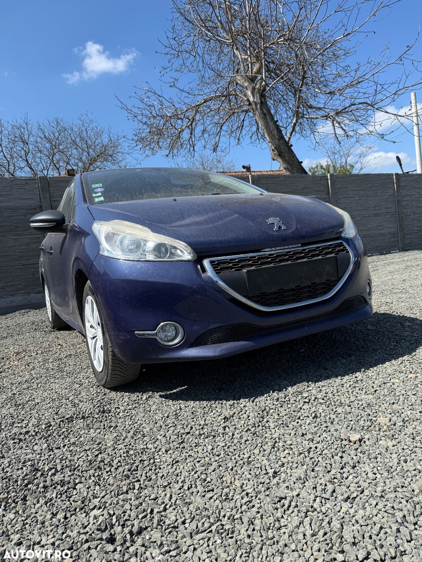 Peugeot 208 1.2 L PureTech Active - 1