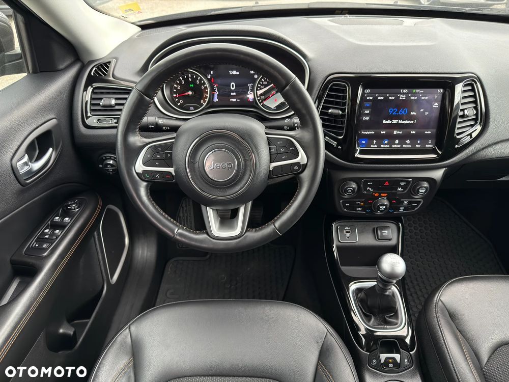 Jeep Compass 1.4 MultiAir Limited - 26