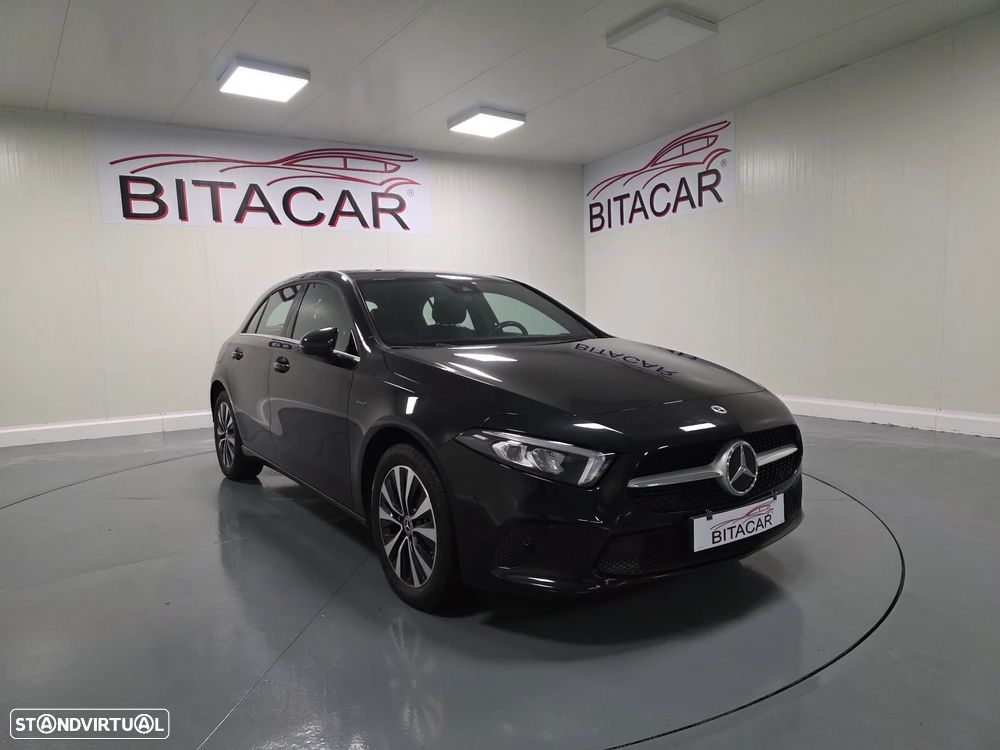 Mercedes-Benz A 250 e Style Plus - 2